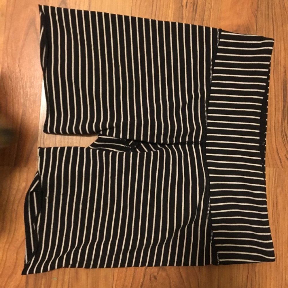 DIY shorts Lululemon wonder under stripped